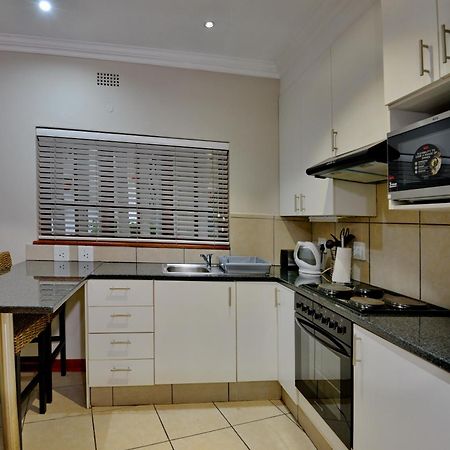 Rivonia Premier Lodge Johannesburg Dış mekan fotoğraf